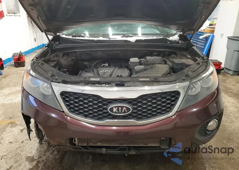 2012 Kia Sorento Base z USA, uszkodzony, nr VIN 5XYKTDA68CG276953